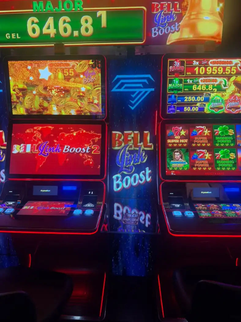 LED divider for casino environment