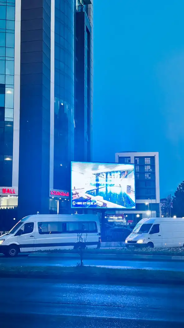 Roadside digital billboard