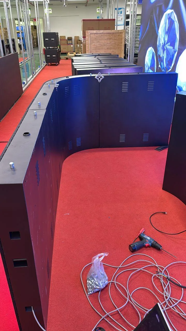 LED rental cabinet back access